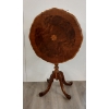 Image 1 : BIRD'S EYE & TIGER MAPLE TILT-TOP TABLE