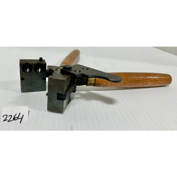 LYMAN DUAL CAVITY MOLD .490 DIA ROUND BALL