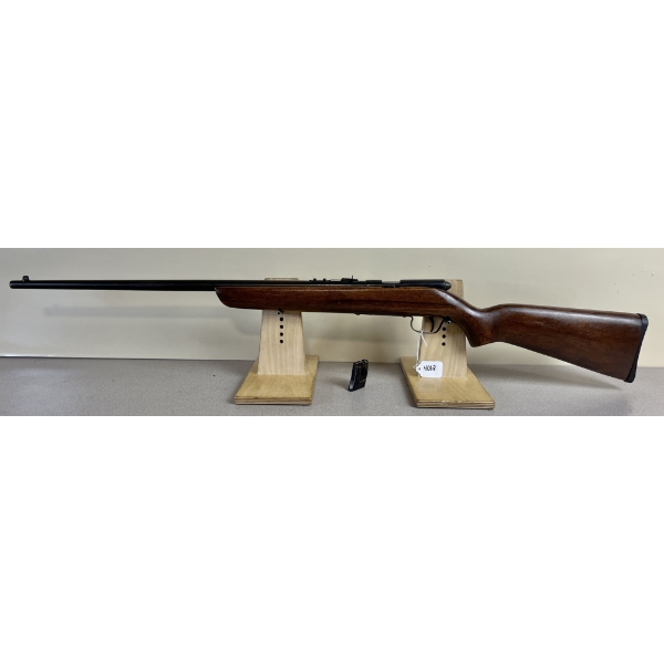 H&R ARMS CO. PLAINSMAN MODEL 865 IN .22 LR 