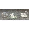 Image 5 : LOT OF 3 - SWAROVSKI SWAN, PIANO & ADVERTISEMENT CRYSTAL FIGURINES