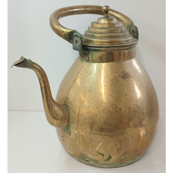 BEEHIVE KETTLE - BRASS -  C. 1880-1920's