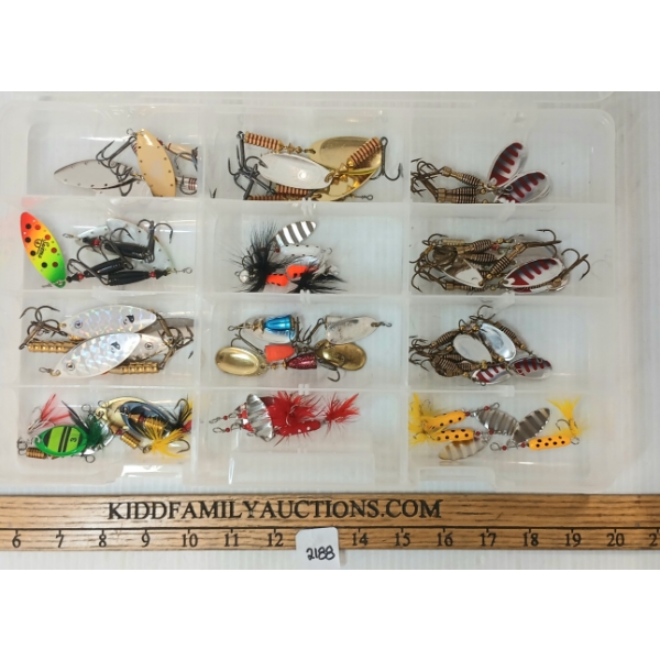 QTY OF MISC BASS LURES