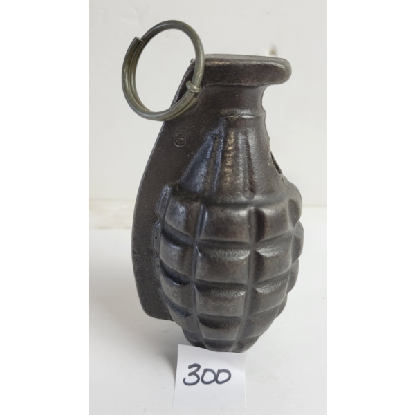 US WWII CAST IRON PRACTICE GRENADE