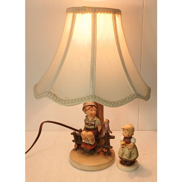 LOT OF 2 - GOEBEL HUMMEL "WAYSIDE HARMONY" TABLE LAMP & "FOR MOTHER" FIGURINE
