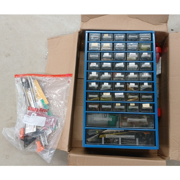 JOB LOT - MISC PARTS & CLEANING ACCESSORIES