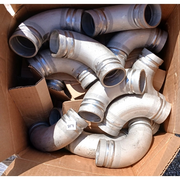 QTY OF GALVANIZED PIPE ELBOWS