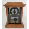 Image 5 : DANIEL DAKOTA BATTERY OP MANTLE CLOCK IN WOOD CASE