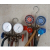 Image 2 : LOT OF 3 - ROBINAIR DUO-RANGE REFRIGERANT LEAK GUN & MANIFOLD GAUGES