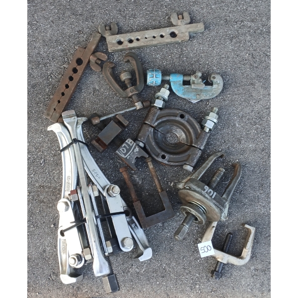 JOB LOT - GEAR PULLERS, BEARING SEPARATORS