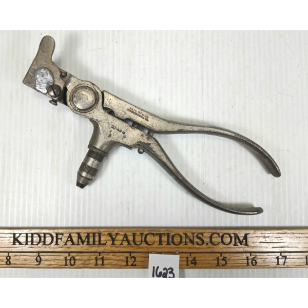 IDEAL 32-40 LOADING TOOL & SINGLE CAVITY BULLET MOULD