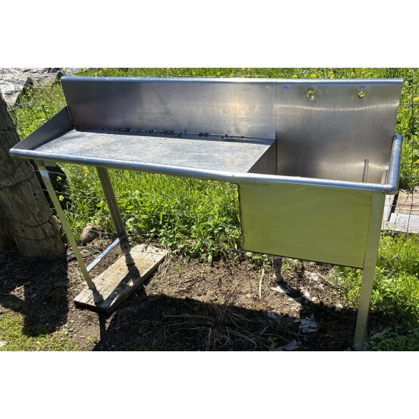 SS INDUSTRIAL SINK 5.5'