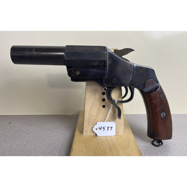 UNKNOWN FLARE GUN IN APPROX 26MM FLARE - NO PAL REQUIRED 