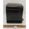 Image 2 : GENERAL ELECTRIC MODEL C600 RADIO RECEIVER