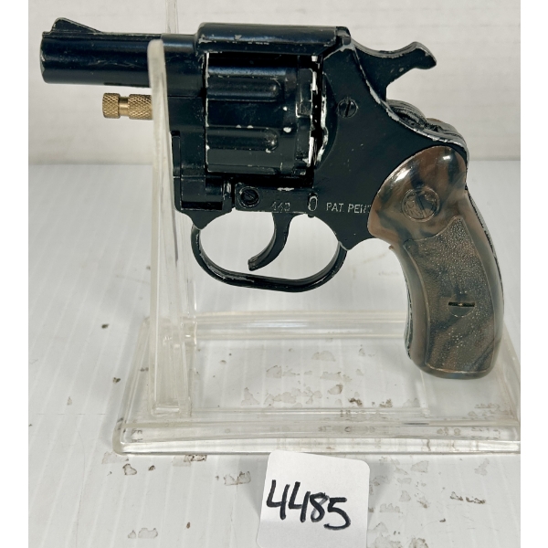 RTS PRECISE 440 BLANK STRATER PISTOL IN .22 CAL (?) - NO PAL REQD