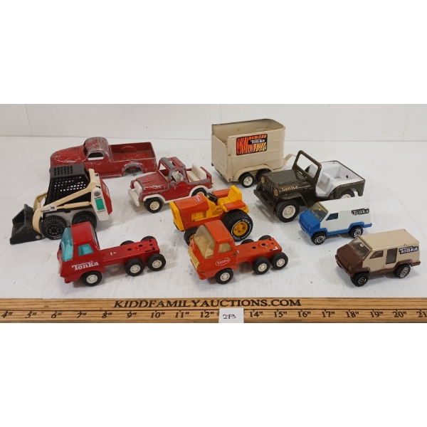 LOT OF 10 - TONKA & SLIK-TOYS PLASTIC / PRESSED STEEL VEHICLES - INCL TRAILER, JEEP, ETC