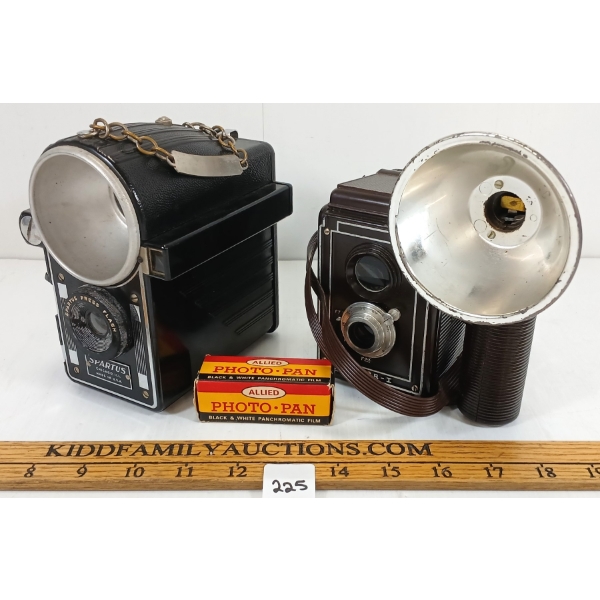 LOT OF 2 - 1939 SPARTUS SUPER R-I & 1939 SPARTUS PRESS FLASH CAMERAS