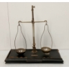 Image 2 : DOUBLE-PAN APOTHECARY SCALE - BRASS - C. LATE 19TH CENTURY