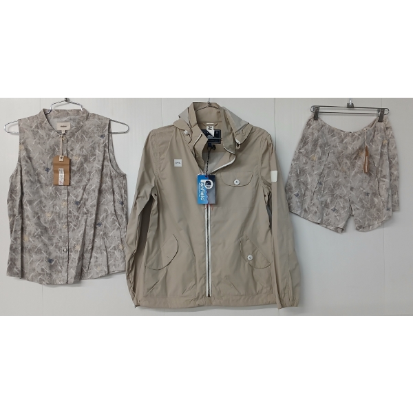 LOT OF 3 - PENFIELD WOMEN'S SMALL ROCHESTER JACKET W/ LIFETIME SET