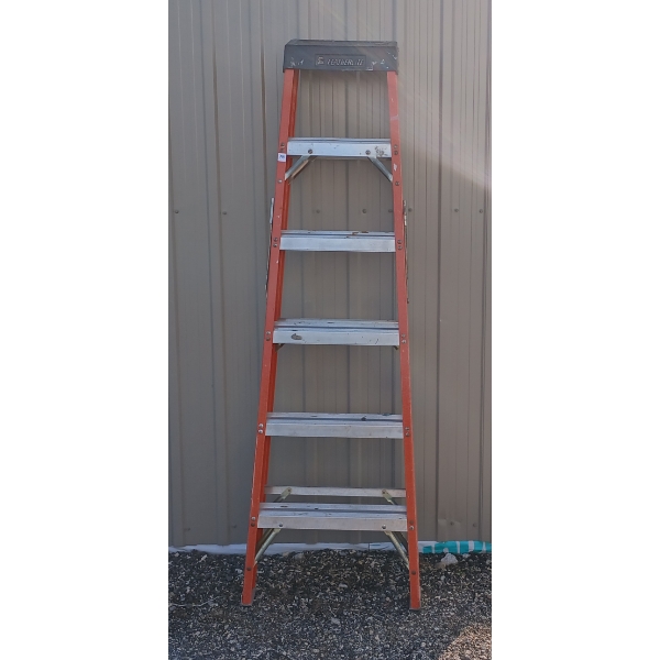 FEATHERLITE 6FT LADDER