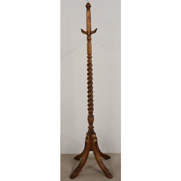 BARLEY TWIST COAT RACK
