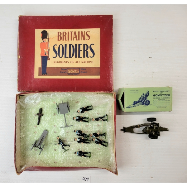 LOT OF 2 - BRITAINS SOLDIERS LEAD FIGURES - NO. 79 LANDING PARTY W/ GUN & 1725 4.5" HOWITZER