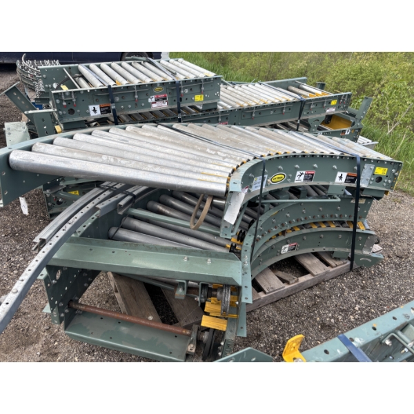 HYTROL CO CONVEYOR SYSTEM -  40 DEGREE CURVES - APPROX 7 FOOT - SLAVE DRIVEN