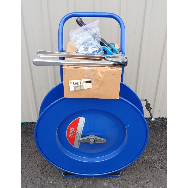 1/2IN POLY STRAPPING DISPENSER W/ TENSIONER, SEALS, & 1/2IN WIRE BUCKLES