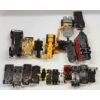 Image 6 : LOT OF 22 - MISC DIECAST & PLASTIC MODELS - MAISTO, HOTWHEELS, MATCHBOX, ETC