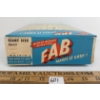 Image 5 : FAB BRAND HOUSEHOLD DETERGENT 2LB 5OZ BOX W/ CONTENTS