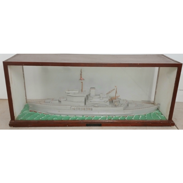 WWII NAVAL WARSHIP MODEL IN DISPLAY CASE