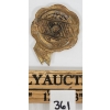Image 2 : 1924-26 CHRYSLER 6 CYL RAD BADGE
