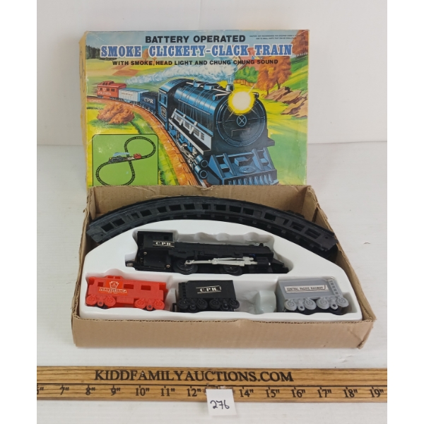 BATTERY OP SMOKE CLICKETY-CLACK TRAIN MODEL