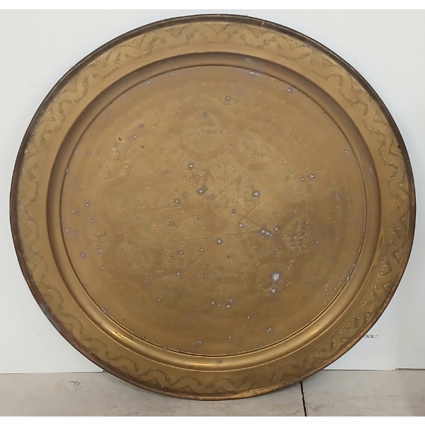 DECORATIVE BRASS WALL PLATE