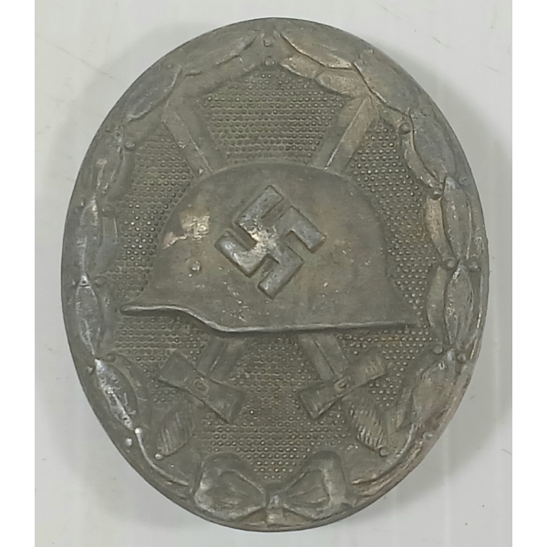 WWII GERMAN SILVER WOUND BADGE