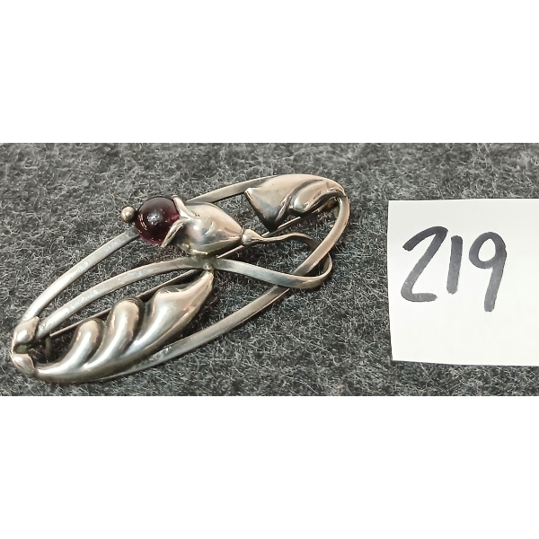 ART NOUVEAU SILVER WILLIAM FUGLEDE BROOCH 