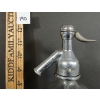 Image 5 : THE TORONTO SODA WATER M'FG CO - CLEAR ACID-ETCHED - SELTZER BOTTLE