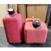 Image 2 : LOT OF 2 - 2.5GAL FUEL CANS