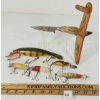 Image 1 : LOT OF 6 - FISHING LURES & DEER HOOF HUNTING KNIFE W/ SHEATH