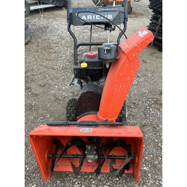 ARIENS SNOW BLOWER - 24 INCH - GAS