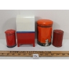 Image 3 : LOT OF 4 - TIN & PLASTIC COIN BANKS - INCL CANADA POST & POST OFFICE, ETC.