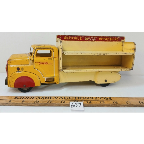 MARX PRESSED STEEL COCA-COLA TRUCK