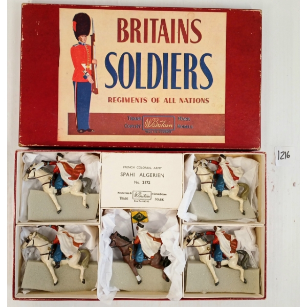 BRITAINS SOLDIERS LEAD FIGURES - NO. 2172 FRENCH COLONIAL ARMY