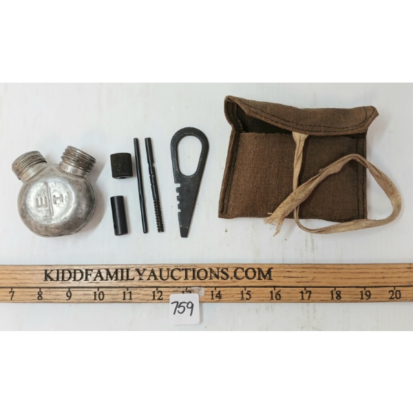 SOVIET RUSSIAN MOSIN NAGANT RIFLE CLEANING KIT - INCL OILER & WRENCH