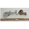 Image 4 : LOT OF 2 - NEWRAY PLASTIC DELTA & TIN LITHO AIRPLANES