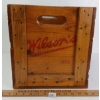 Image 4 : WILSON'S GINGERALE WOOD CRATE