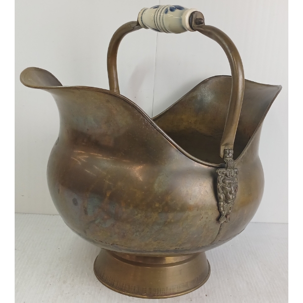BRASS SCUTTLE BUCKET W/ PORCELAIN HANDLE & LIONS HEAD ACCENTS