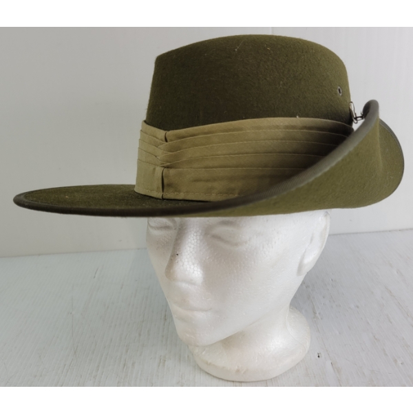 AUSTRALIAN WOOL FELT HAT