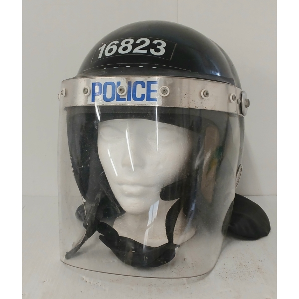 RIOT POLICE HELET W/ FACE SHIELD