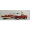 Image 2 : LOT OF 3 - TONKA PRESSED STEEL CAMPER TRUCK, BOAT & TRAILER