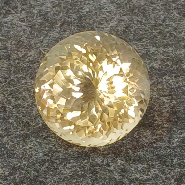 NATURAL LEMON QUARTZ - ROUND CUT